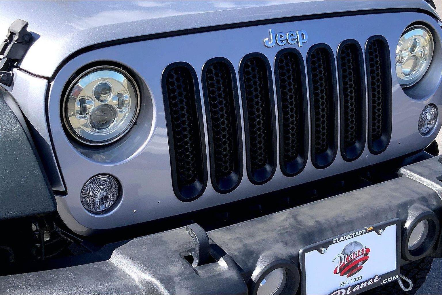 Certified 2016 Jeep Wrangler Rubicon w/ Power Convenience Group AWD/4WD image 31