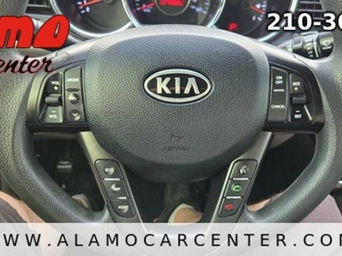 Used 2011 Kia Optima LX FWD image 32