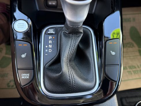 Used 2023 Kia Soul EX image 30