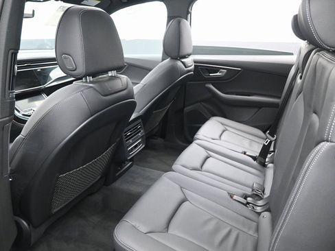 Used 2025 Audi Q7 2.0T Premium Plus w/ Premium Plus Package image 33