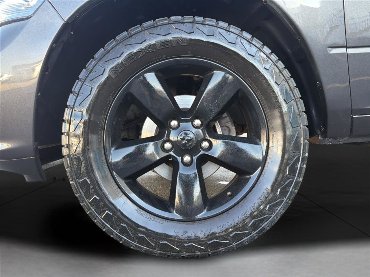 Used 2020 RAM 1500 Express w/ Express Value Package AWD/4WD image 26