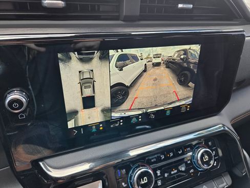 Used 2023 GMC Sierra 1500 AT4 w/ Technology Package AWD/4WD image 31