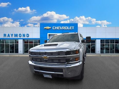Used 2018 Chevrolet Silverado 3500 W/T w/ WT Convenience Package AWD/4WD image 7