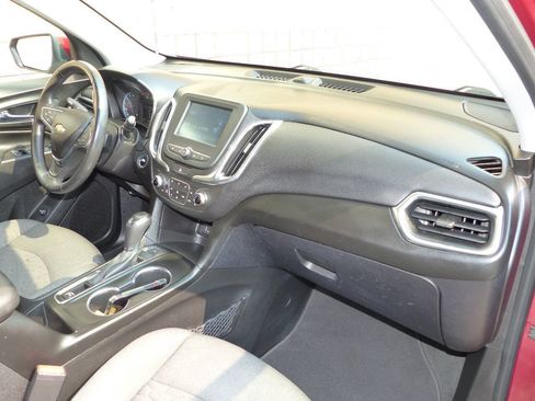 Used 2018 Chevrolet Equinox LT AWD/4WD image 39