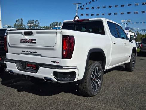 New 2026 GMC Sierra 1500 AT4 AWD/4WD image 4