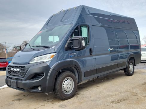 Used 2024 RAM ProMaster 3500 image 2
