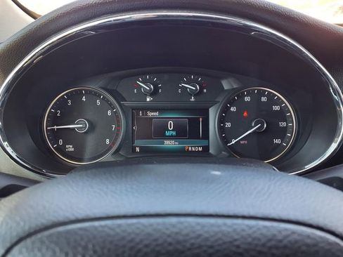 Used 2021 Buick Encore Preferred image 14