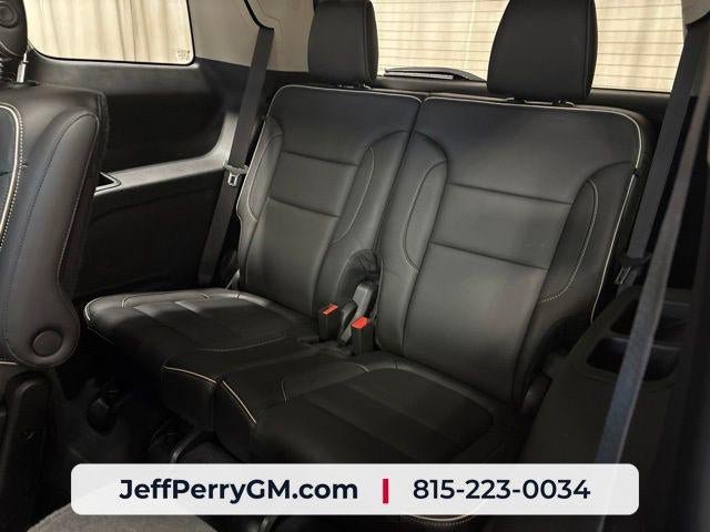 Used 2019 GMC Acadia Denali w/ Technology Package AWD/4WD image 28