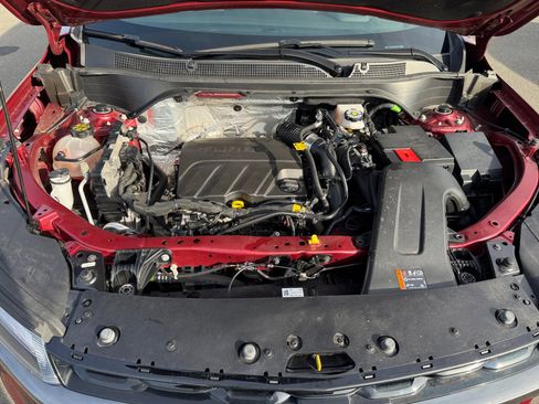 Used 2024 Chevrolet Trax RS w/ Driver Confidence Package image 20