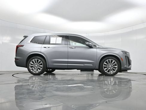 Used 2023 Cadillac XT6 Premium Luxury FWD image 49