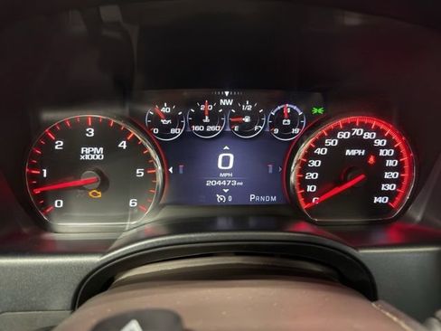 Used 2016 GMC Sierra 1500 Denali w/ Enhanced Driver Alert Package AWD/4WD image 27