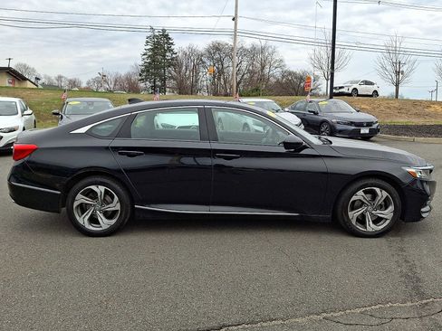 Used 2019 Honda Accord EX image 7