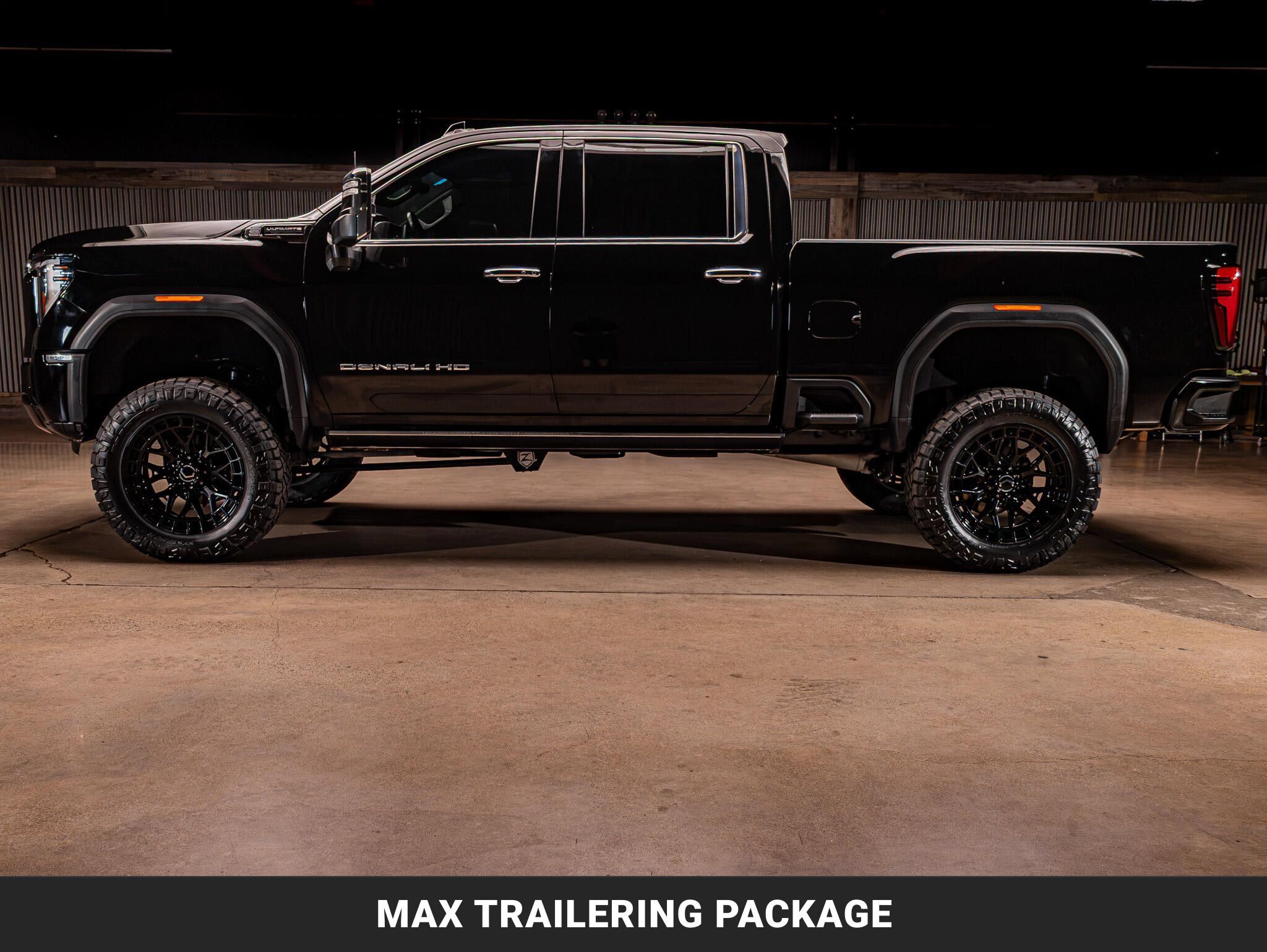 Used 2025 GMC Sierra 2500 Denali Ultimate w/ Max Trailering Package AWD/4WD image 5