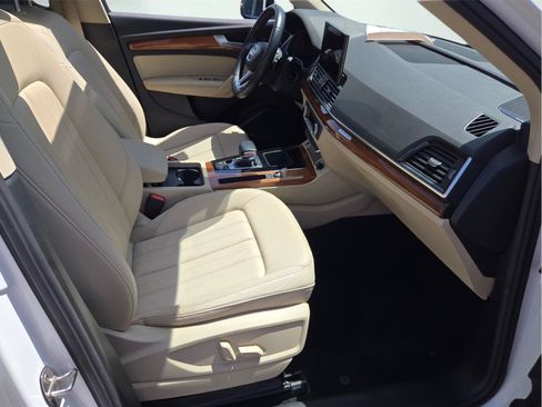 Used 2023 Audi Q5 2.0T Premium Plus AWD/4WD image 5