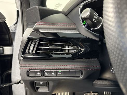 Used 2023 Acura MDX A-Spec image 14