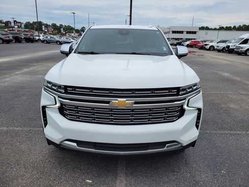 Used 2024 Chevrolet Tahoe Premier RWD image 8