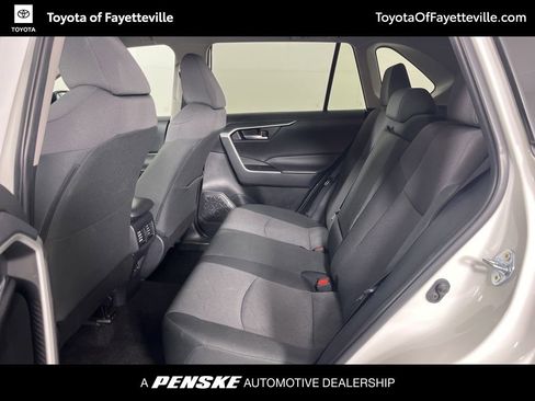 Certified 2025 Toyota RAV4 XLE FWD image 22