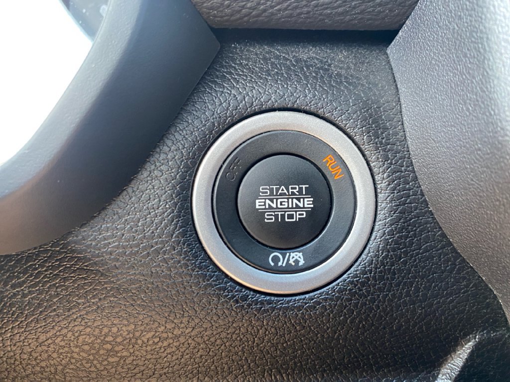 Used 2026 RAM 3500 Laramie AWD/4WD image 18
