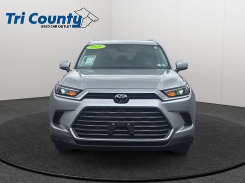Certified 2026 Toyota Grand Highlander AWD image 2