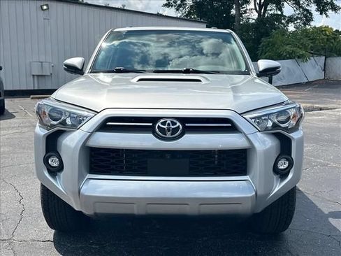 Used 2024 Toyota 4Runner TRD Off-Road Premium w/ Off Road Premium Plus Package AWD/4WD image 4