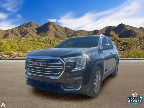 Used 2022 GMC Terrain SLT FWD image 2