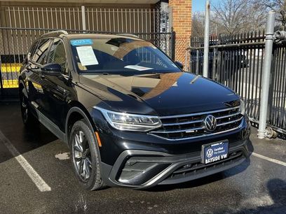 Certified 2023 Volkswagen Tiguan SE w/ Panoramic Sunroof Package