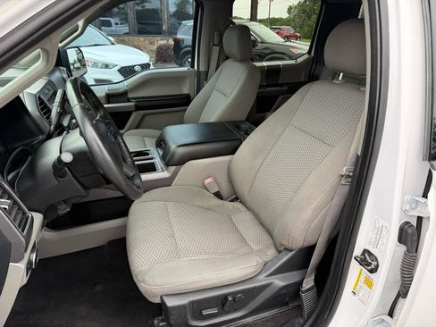 Used 2019 Ford F150 XLT w/ Equipment Group 302A Luxury AWD/4WD image 9