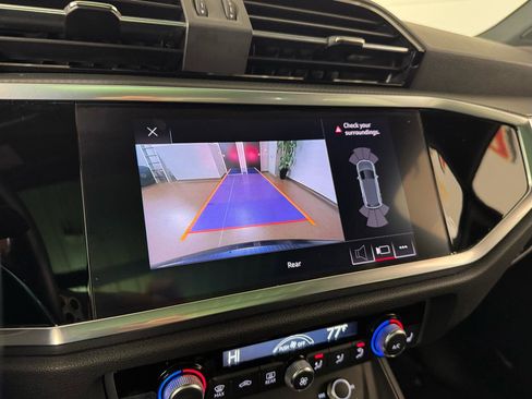 Used 2021 Audi Q3 2.0T Premium w/ Convenience Package image 23