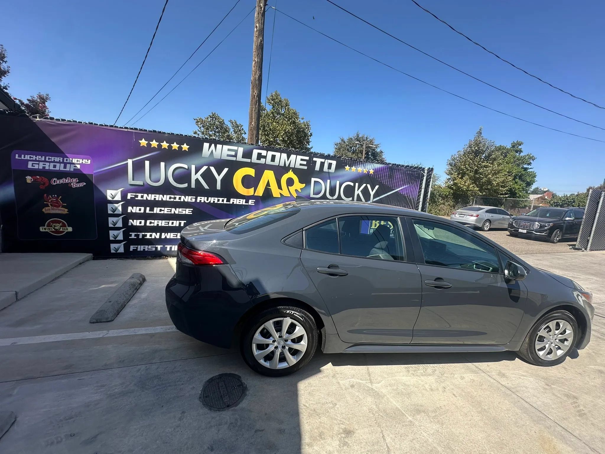Used 2026 Toyota Corolla LE FWD image 6