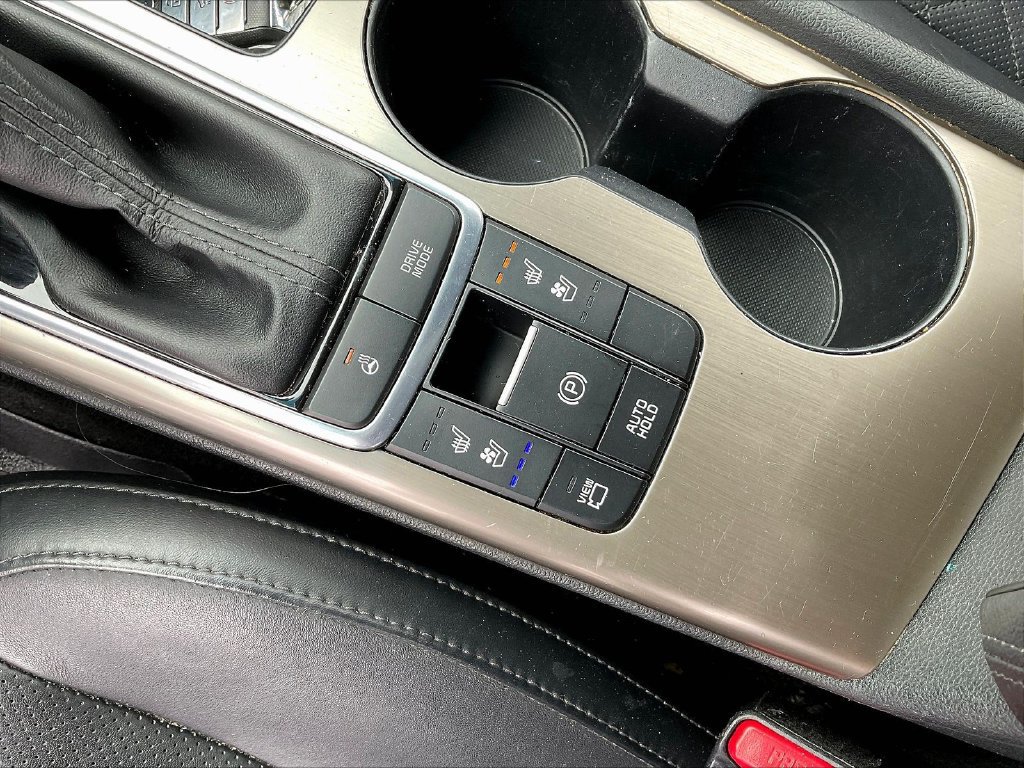 Used 2019 Kia Optima SX w/ SX Limited (Black) Package FWD image 16