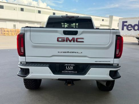 Used 2020 GMC Sierra 3500 Denali w/ Denali Ultimate Package AWD/4WD image 11