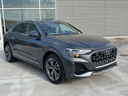 New 2026 Audi Q8 Premium Plus image 3