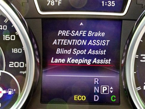 Used 2014 Mercedes-Benz GL 63 AMG 4MATIC image 28