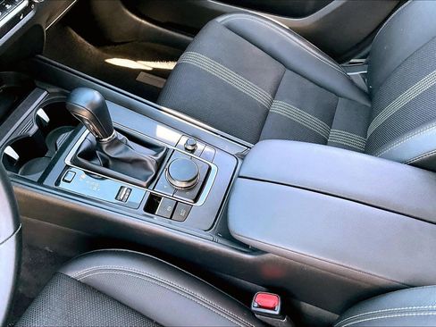 Used 2025 MAZDA CX-50 AWD 2.5 S w/ Preferred Package image 18