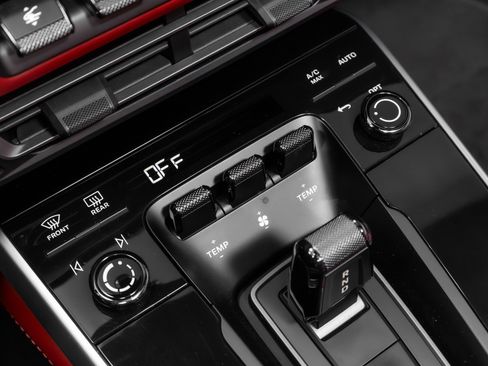 Used 2021 Porsche 911 Turbo S image 70