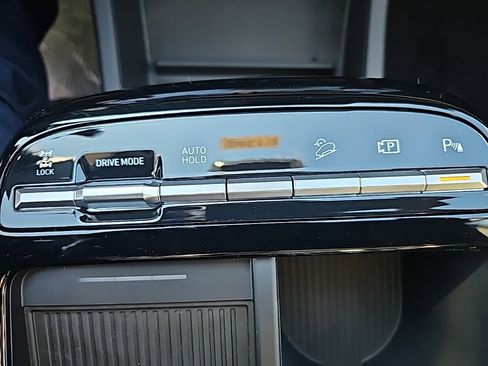 New 2026 Hyundai Tucson Limited image 23