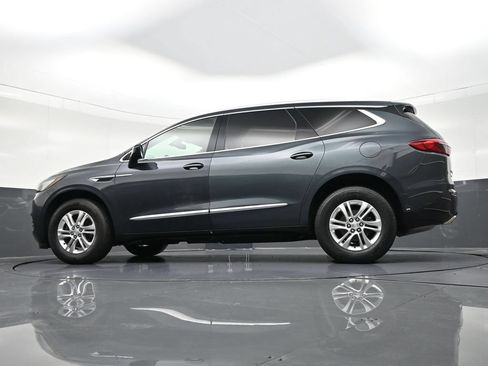 Used 2020 Buick Enclave Essence FWD image 26