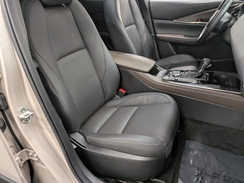Used 2023 MAZDA CX-30 AWD 2.5 S w/ Premium Package image 30