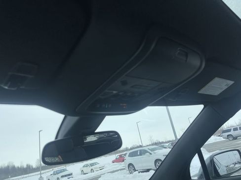 Used 2023 Buick Enclave Essence w/ Experience Buick Package image 29