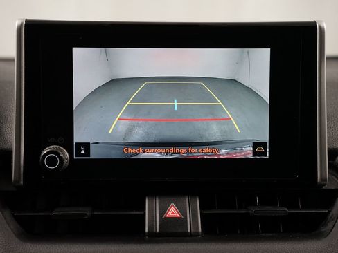 Certified 2025 Toyota RAV4 LE image 19