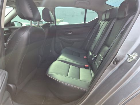 Used 2020 Nissan Sentra SR w/ Premium Package FWD image 26