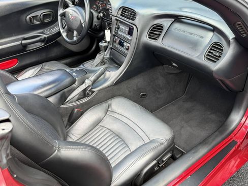 Used 2002 Chevrolet Corvette Convertible w/ Preferred Equipment Group2 RWD image 13