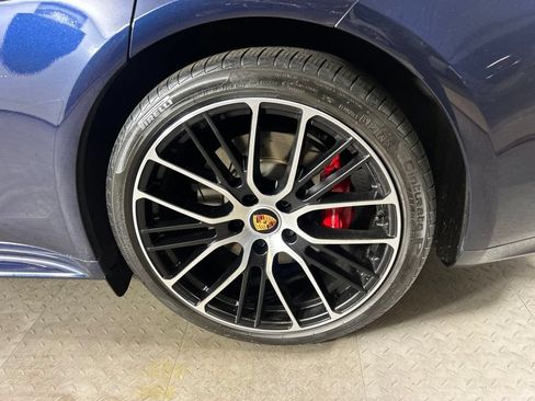 Certified 2023 Porsche Panamera 4S Executive AWD/4WD image 13