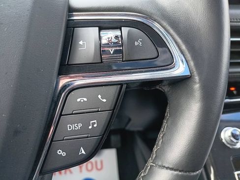 Used 2023 Lincoln Nautilus Reserve AWD/4WD image 6