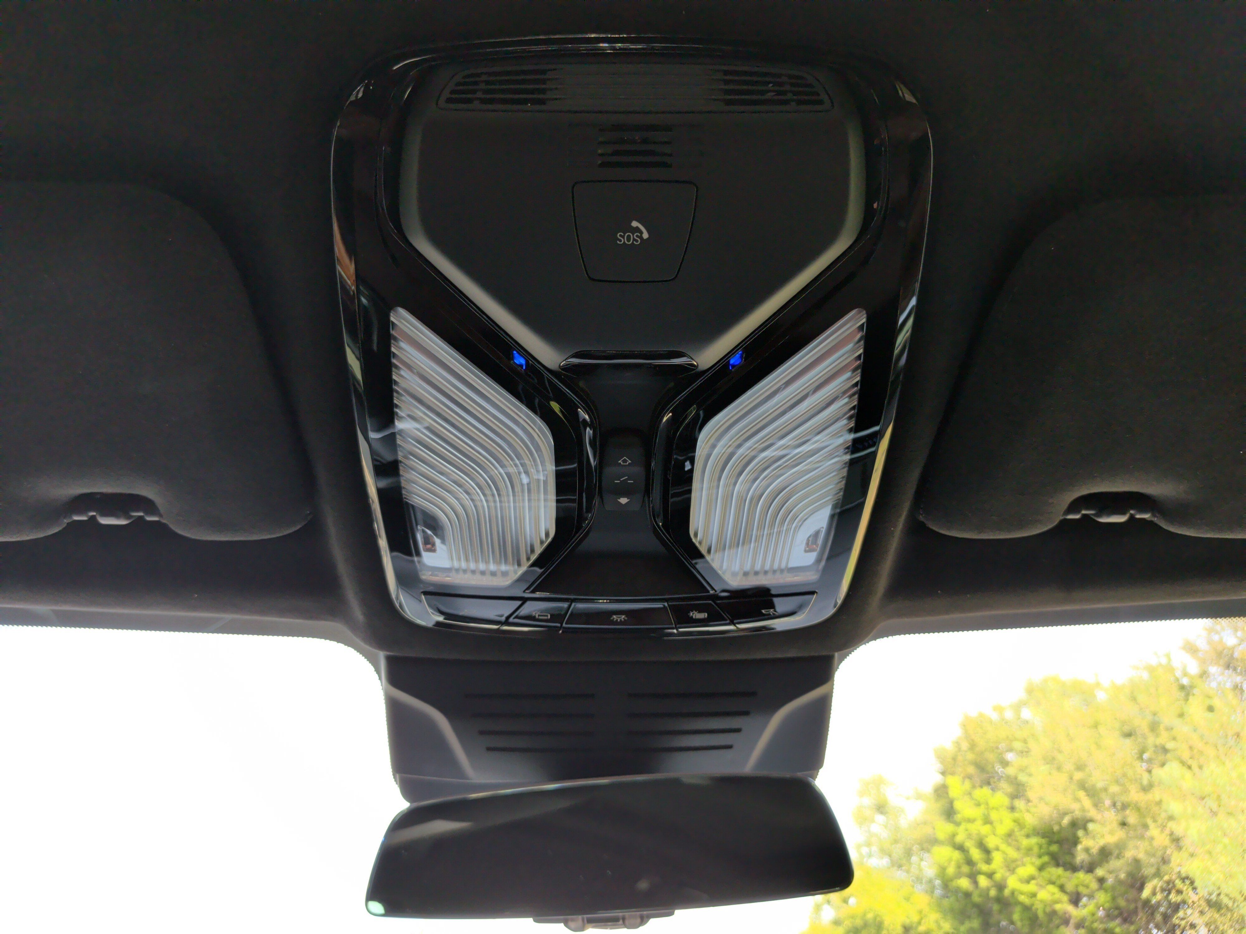 Certified 2024 BMW X7 M60i AWD/4WD image 34