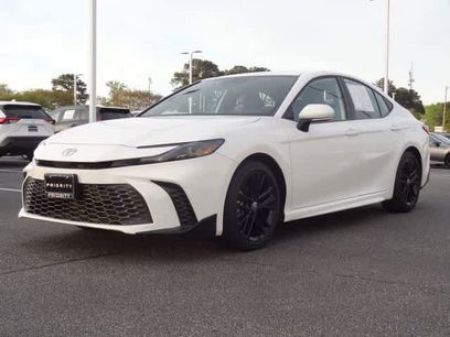 Used 2025 Toyota Camry SE