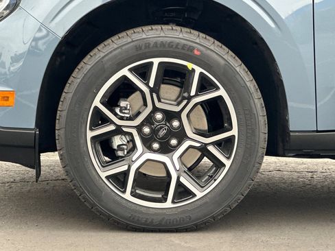 New 2025 Ford Maverick Lariat w/ 4K Tow Package image 26