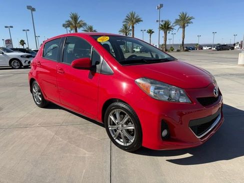 Used 2012 Toyota Yaris SE FWD image 1