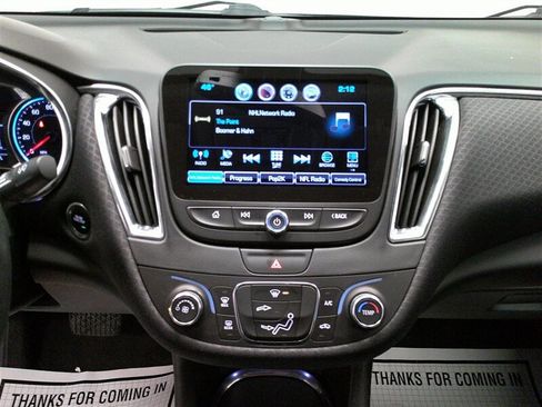 Used 2016 Chevrolet Malibu LT image 18