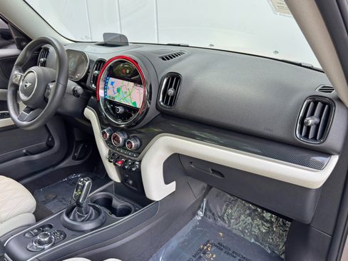 Used 2022 MINI Cooper Countryman S w/ Convenience Package FWD image 14